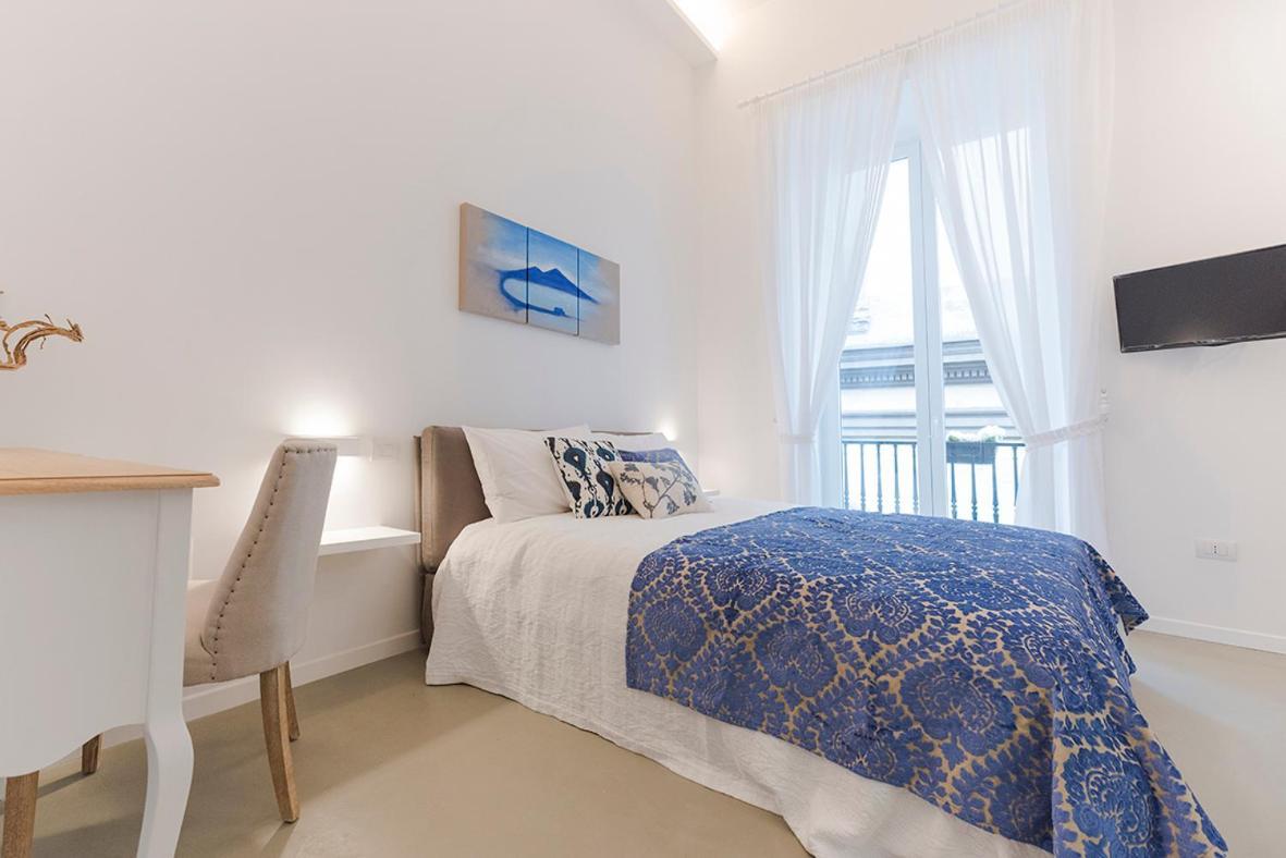 A Misura Duomo Rooms & Apartment - Ls Accommodations เนเปิลส์ ภายนอก รูปภาพ