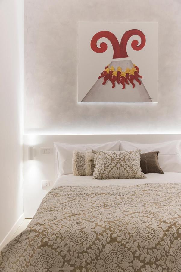 A Misura Duomo Rooms & Apartment - Ls Accommodations เนเปิลส์ ภายนอก รูปภาพ