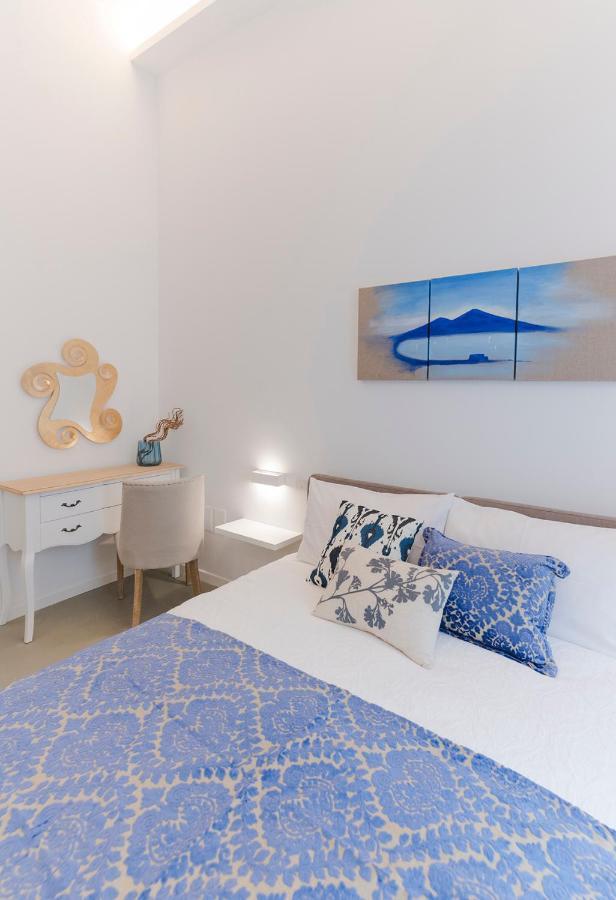 A Misura Duomo Rooms & Apartment - Ls Accommodations เนเปิลส์ ภายนอก รูปภาพ