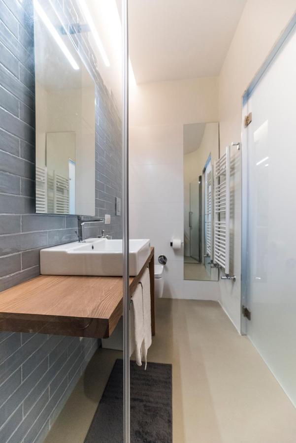 A Misura Duomo Rooms & Apartment - Ls Accommodations เนเปิลส์ ภายนอก รูปภาพ